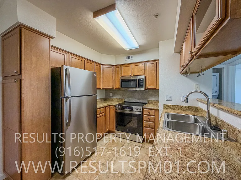 885 Halidon Way #1023 — Photo 9