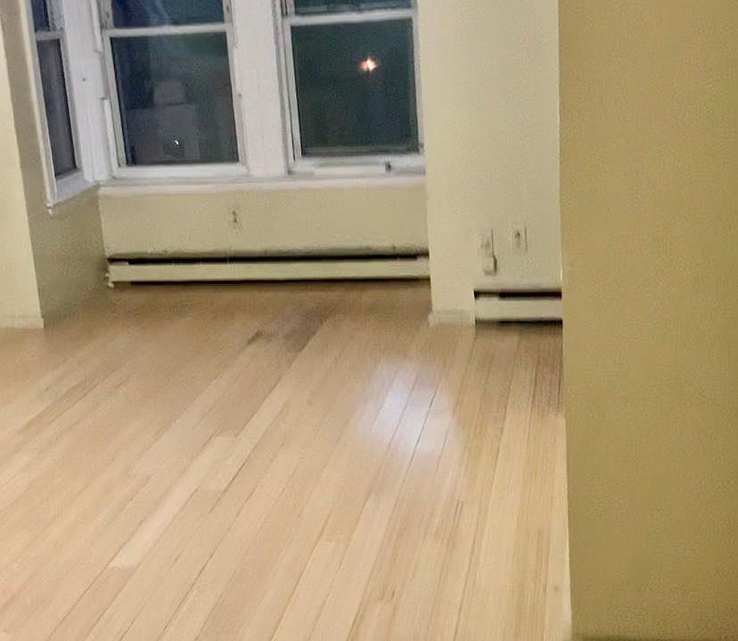 2nd image of 90 Lexington St APT 2