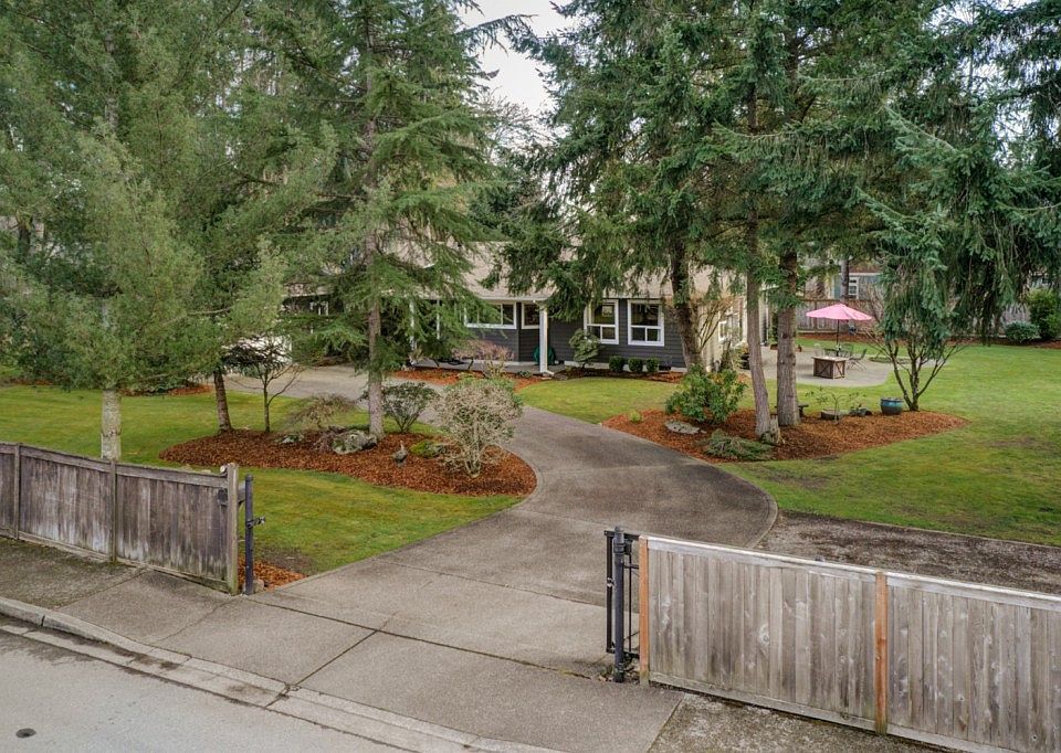 1st image of 13114 164th St E
