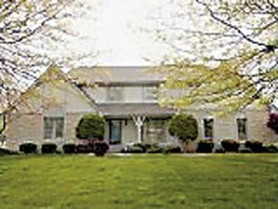 725 NW Silver Rdg, Lees Summit, MO, 64081
