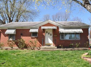 314 Hillcrest Dr, Versailles, KY 40383
