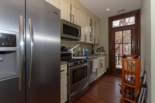 8 Worthington St #2B Photo 1