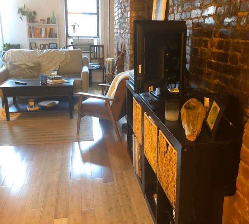 2nd image of 187 Bedford Ave #6B
