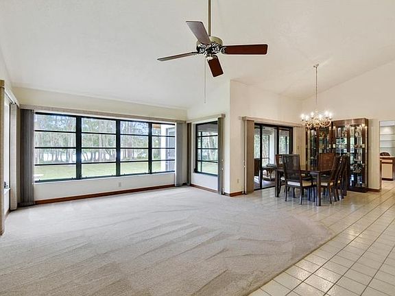4th image of 3745 Lake Drawdy Dr