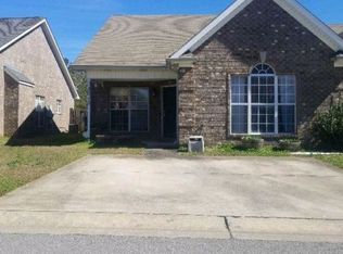 3013 Summit Ln, Fultondale, AL 35068
