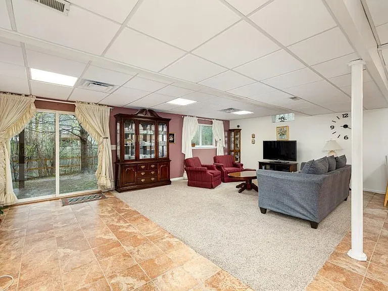 3339 Elsinore Ct — Photo 9