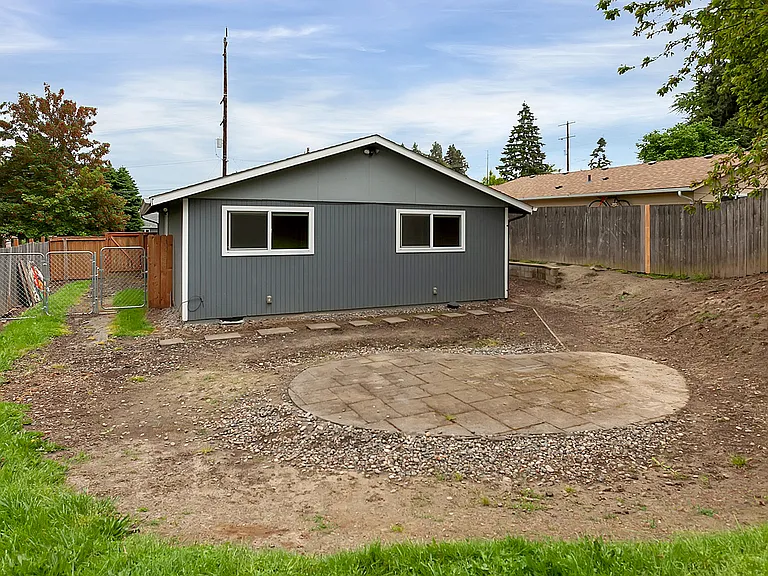 9005 N Peninsular Ave — Photo 32