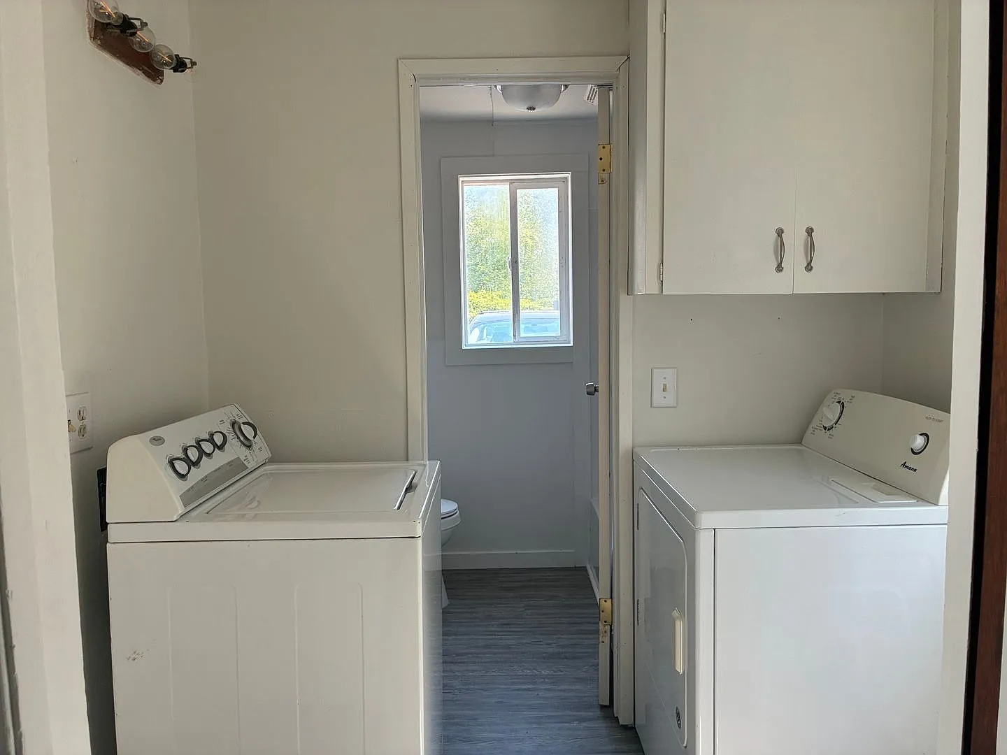 3314 E College Way — Photo 4