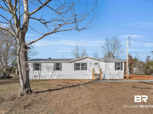 14609 Woodhaven Dairy Rd E, Summerdale, AL 36580