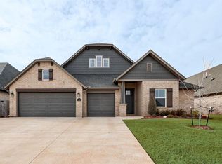 2317 Preserve Edge Dr, Edmond, OK 73034