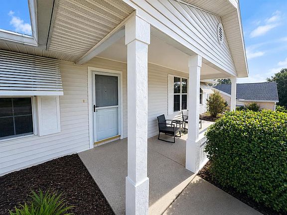 3rd image of 8129 SW 117TH LOOP