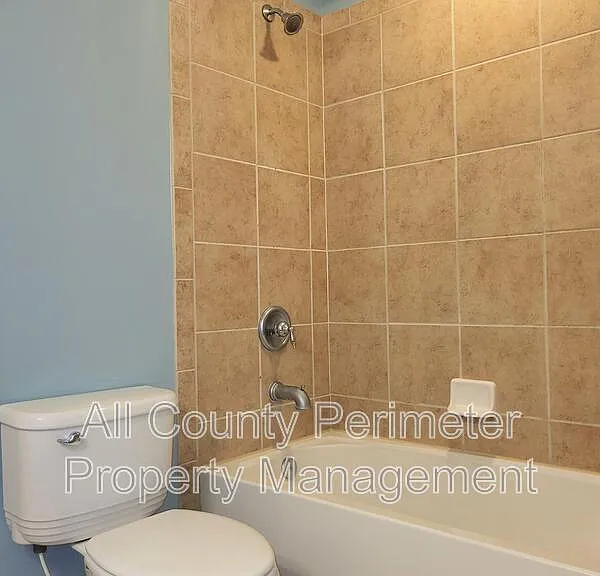 4445 Agard St — Photo 25