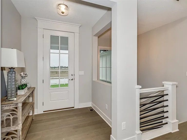 2418 N Bluestone St — Photo 3