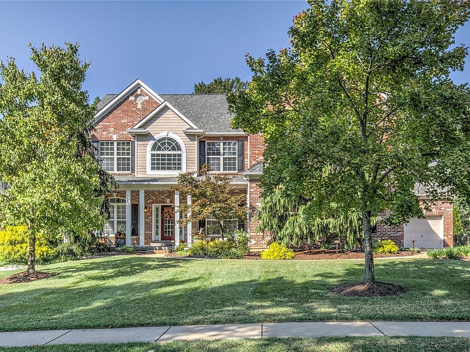 1st image of 467 Oakshire Ln