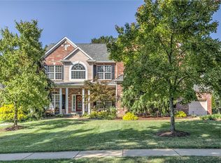 467 Oakshire Ln, Saint Louis, MO