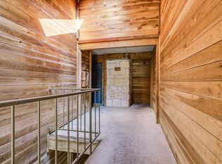 8200 Neely Dr APT 206, Austin, TX 78759