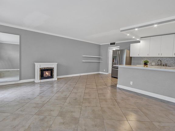 5th image of 265 Preston G Way #265