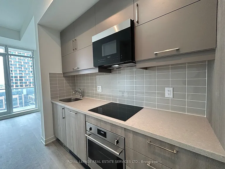 8119 Birchmount Rd #1402 — Photo 4