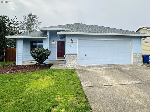 938 Meadowlawn Pl, Molalla, OR 97038