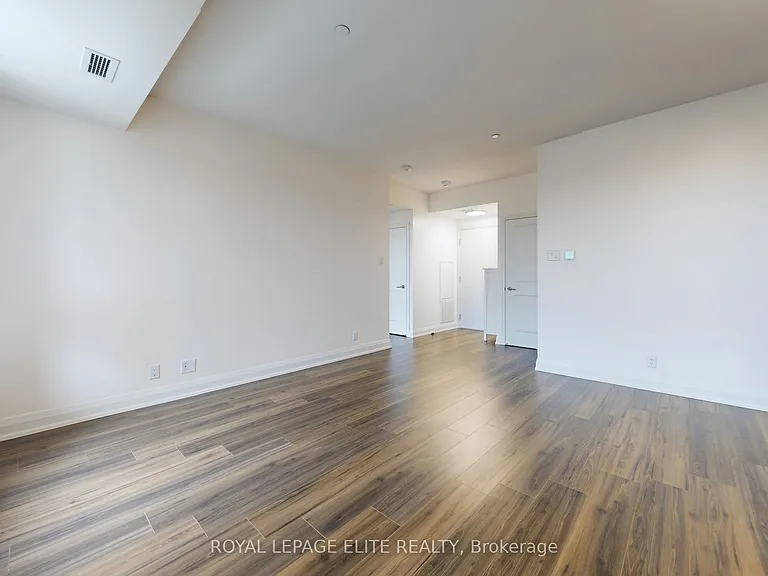 101 Cathedral High St S #313 — Photo 16