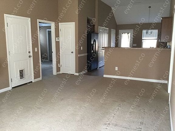 3rd image of 2825 Painted Pony Dr