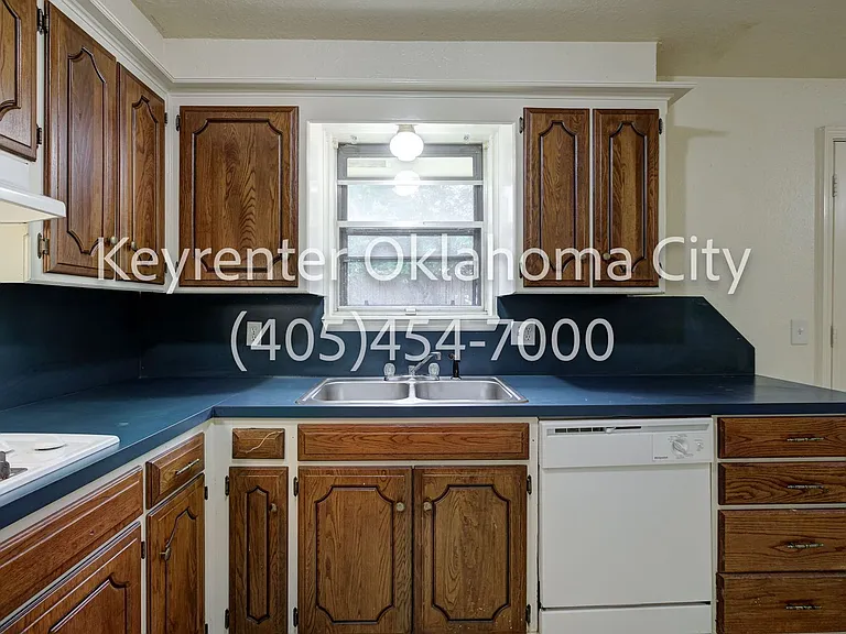 5316 S Briarwood Dr — Photo 15