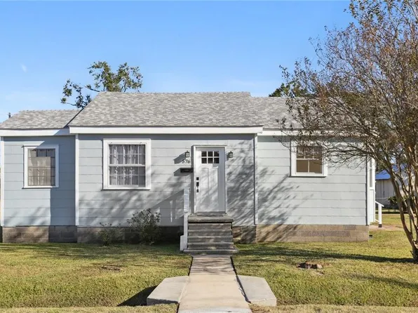 576 Clayton Dr, Norco, LA 70079