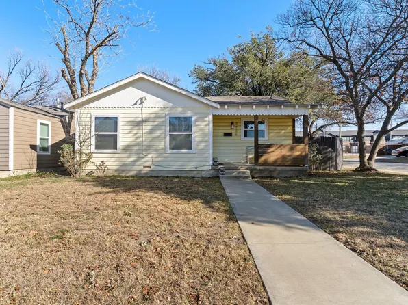 2739 Livingston Ave, Fort Worth, TX 76110