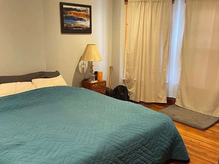 7401 Franklin Blvd #4 — Photo 10