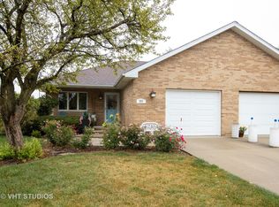 300 Ravinia Dr, Shorewood, IL 60404