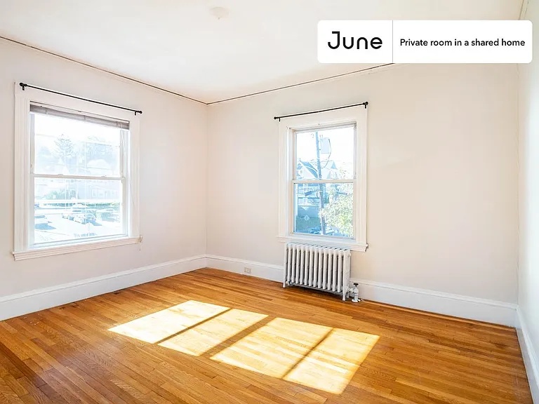 45 Montcalm Ave #B — Photo 2