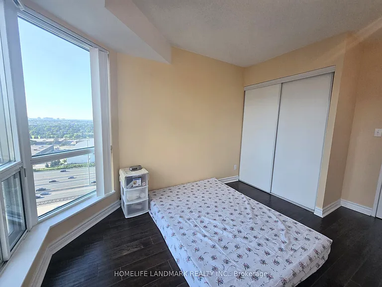 11 Lee Centre Dr #2102 — Photo 13