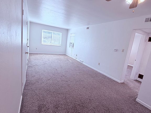 2nd image of 3235 White Oak Dr #5