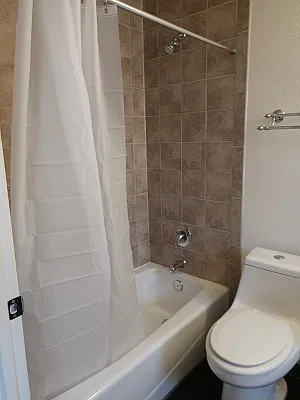 1407 N Cherry St — Photo 8