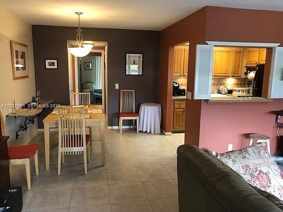5th image of 366 Brighton Dr E #366-I
