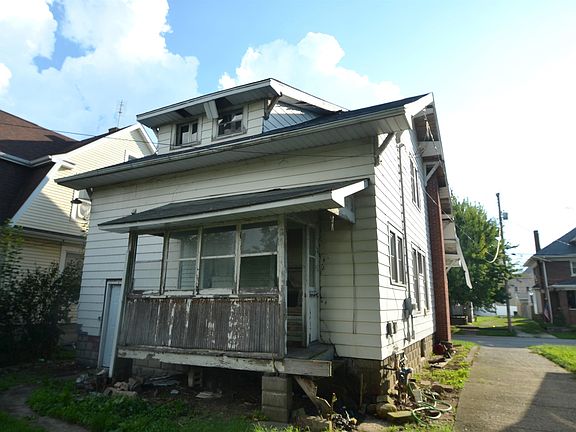 5th image of 425 Byron St