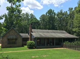 243 Springwood Dr, Terry, MS 39170