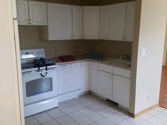 2nd image of 6314 W Mitchell St Lowr #