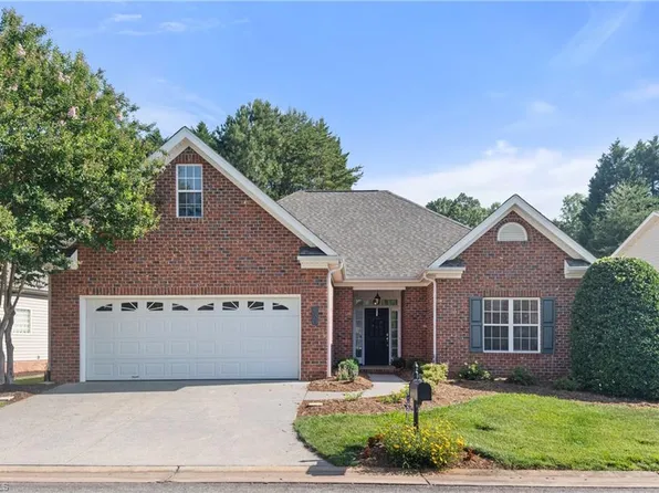 155 Brooks Landing Dr, Winston Salem, NC 27106