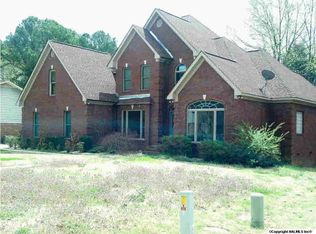 909 Rigel Cir SW, Decatur, AL 35603