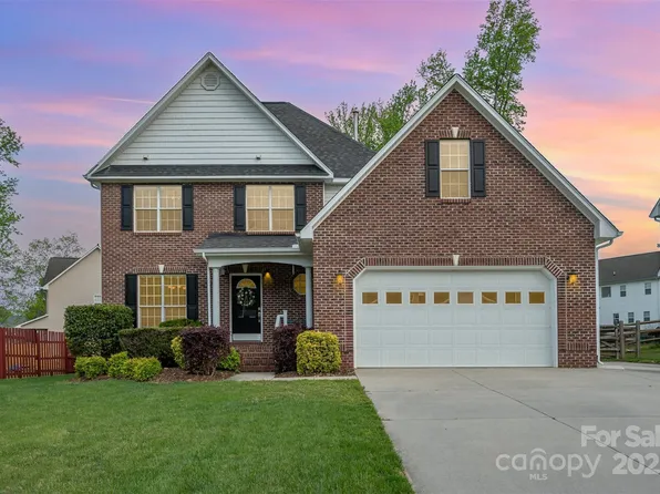 1308 Stonewyck Dr, Salisbury, NC 28146