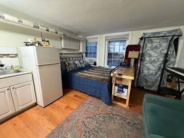 78 Myrtle St, Boston, MA