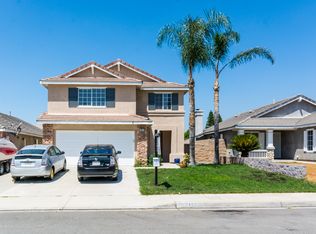5422 Huntmaster Ln, Fontana, CA 92336