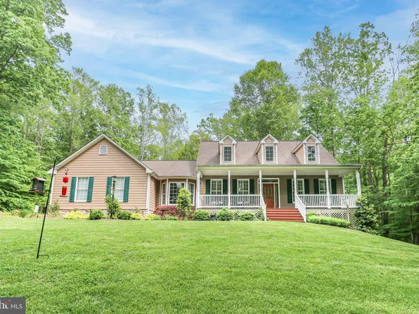 77 Timberidge Dr, Fredericksburg, VA 22406