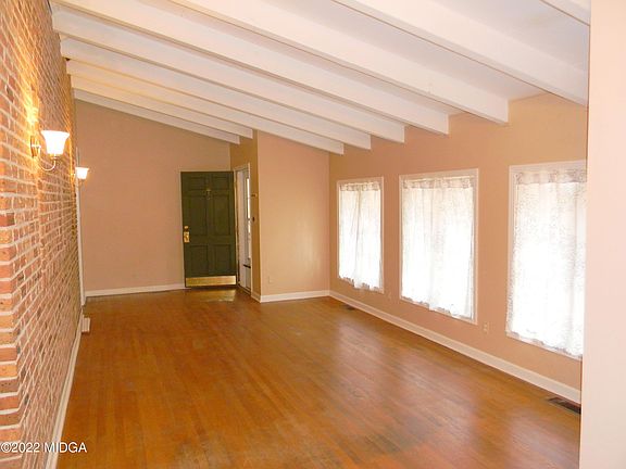 5th image of 664 Herring Dr