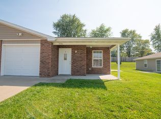 115 Rylee Cir UNIT B, Holts Summit, MO 65043