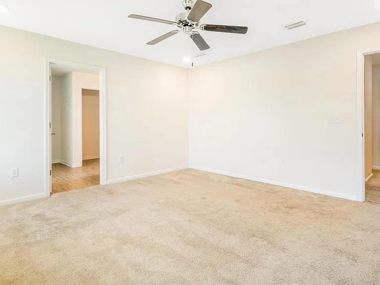 5888 Southern Bell Ct — Photo 40