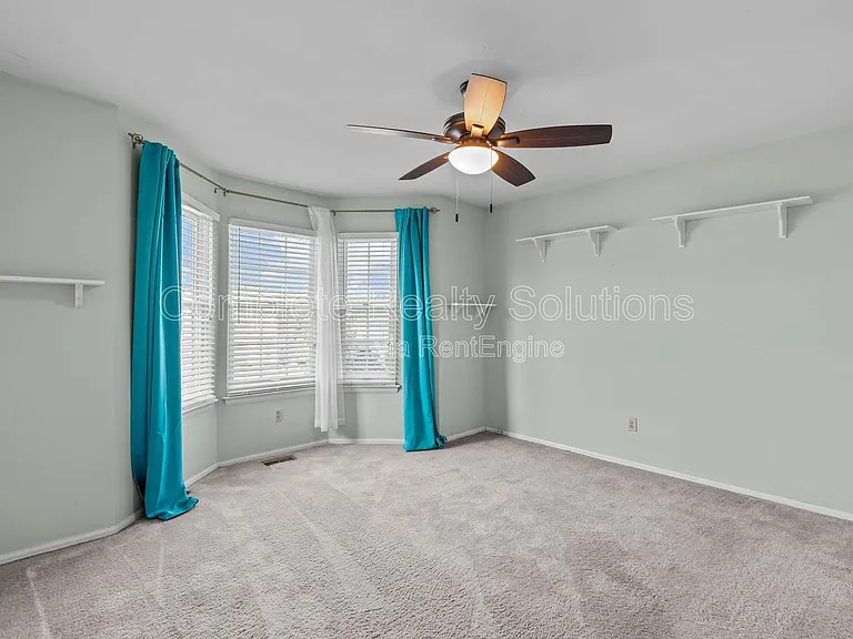 16610 Green Needle Ct — Photo 49