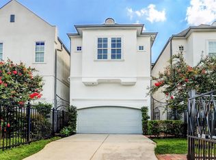 1104 E 29th St, Houston, TX 77009