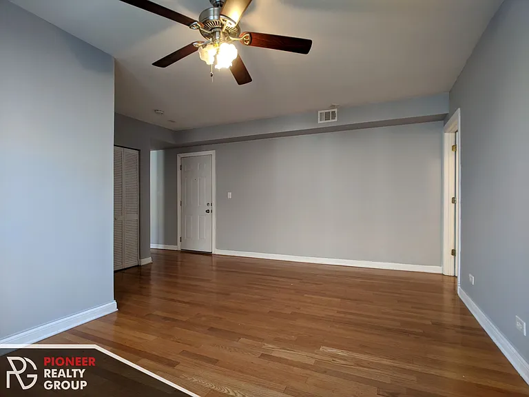 5029 N Harding Ave #3E — Photo 6